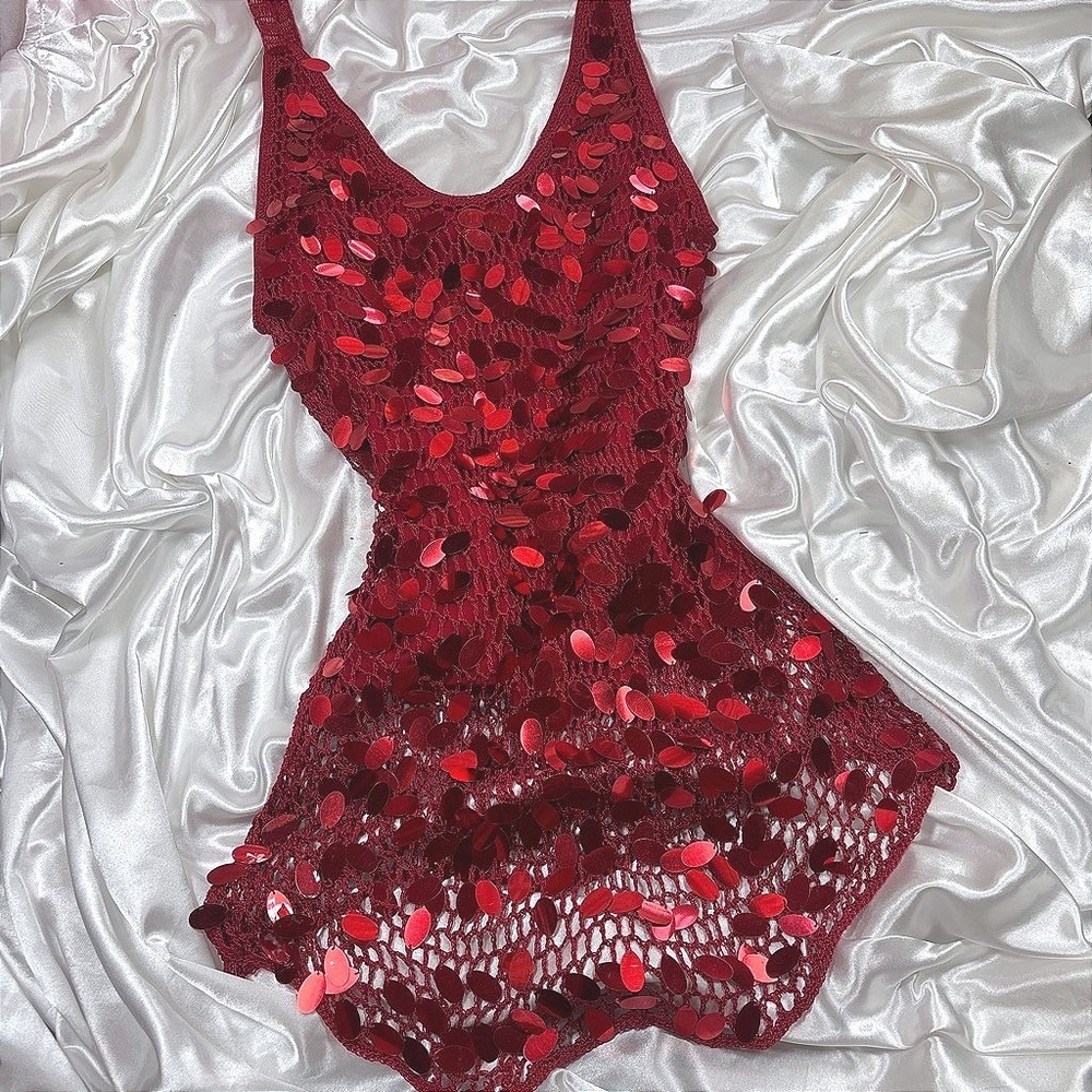 y2k Ashley Stewart Top Red Excellent Crochet Sequin Sleeveless V-Neck Tank